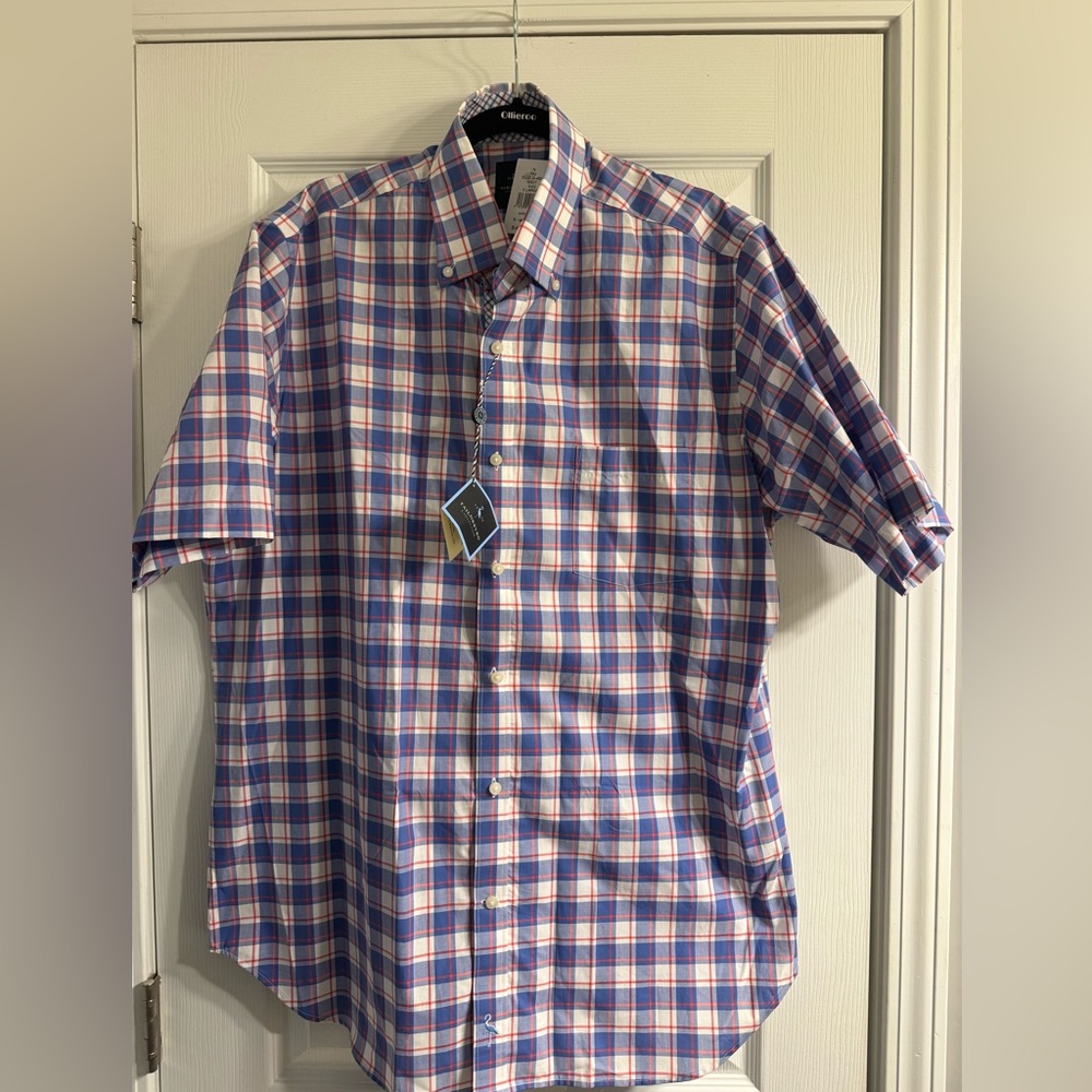 Men’s Tailorbyrd button down short sleeve sports shirt size Xl